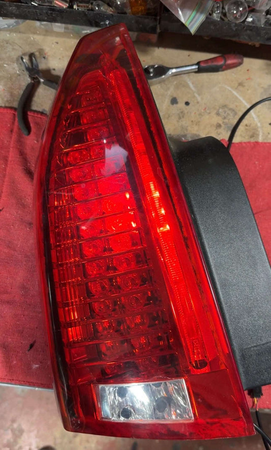 08-13 Cadillac CTS Sedan, Coupe, Wagon OEM Show Mode Taillights